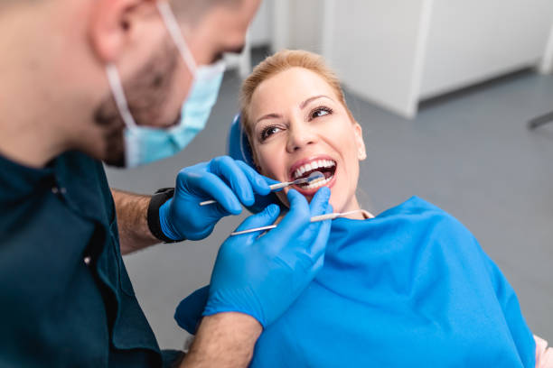 Best Emergency Dental Care  in Siesta Shores, TX